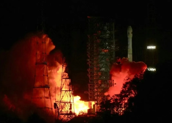 天问二号发射成功