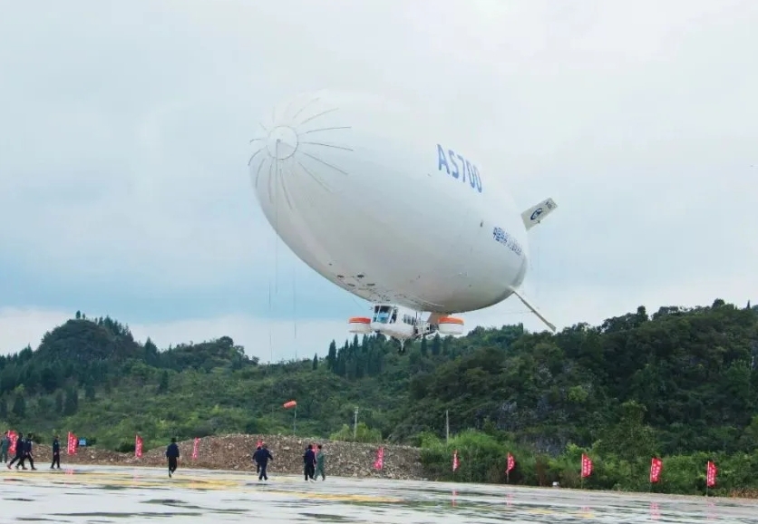 不只是惊艳！“祥云”落关岭，低空力量解锁乡村振兴新赛道