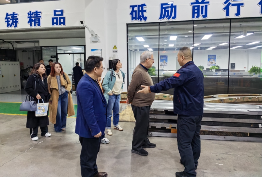 北京博鲁斯潘公司董事长一行到访陕西大前航空